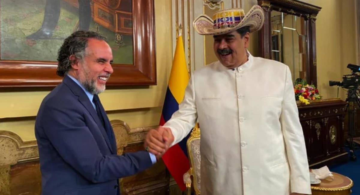Armando Benedetti y Nicolás Maduro se reunieron en Venezuela. Foto: Presidencia 