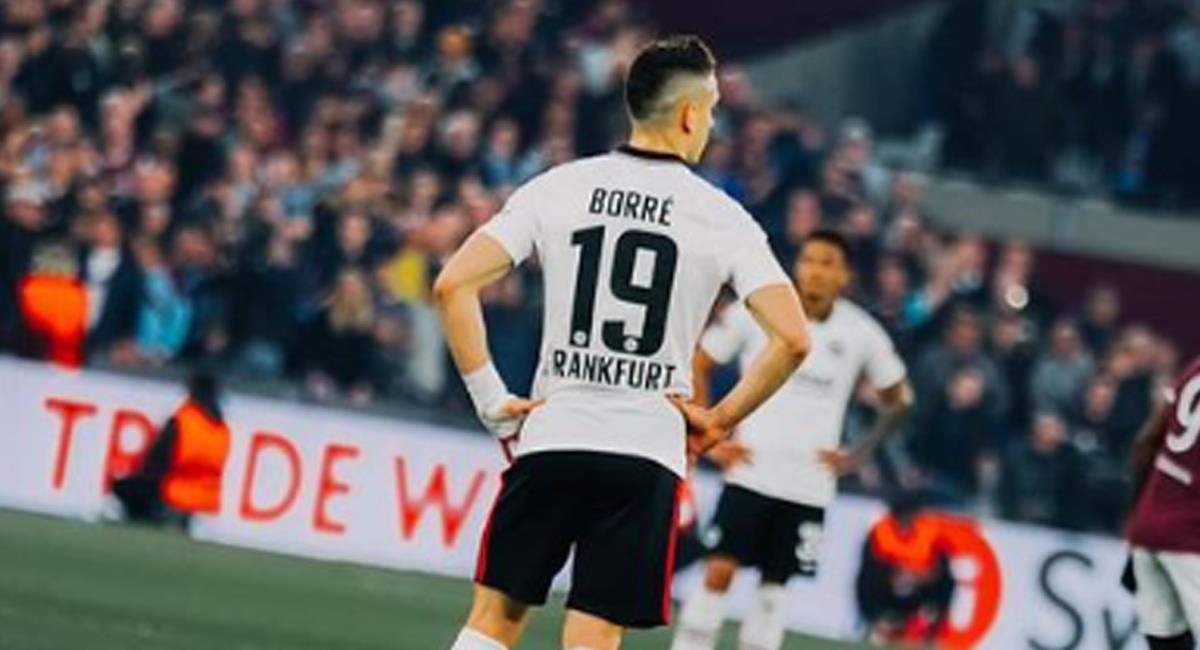 Rafael Santos Borré fue titular en la derrota del Frankfurt ante el Wolfsburg por la Bundesliga. Foto: Instagram Rafael Borré