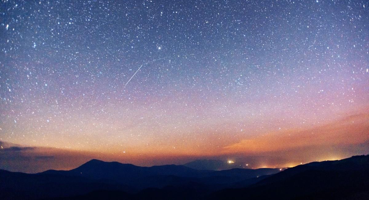 En esta oportunidad, las lluvias de estrellas y los eclipses, iluminaran el cielo. Foto: Shutterstock