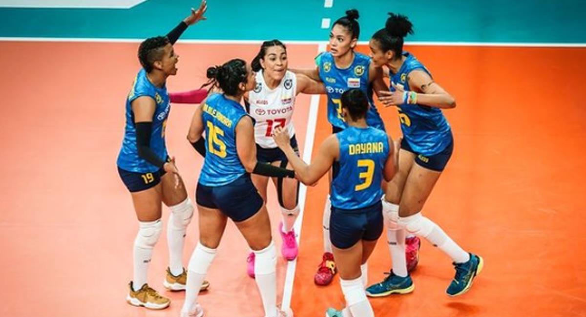 Colombia tendrá su siguiente salida en el Mundial Femenino de Voleibol este viernes. Foto: Instagram amandaconeoc
