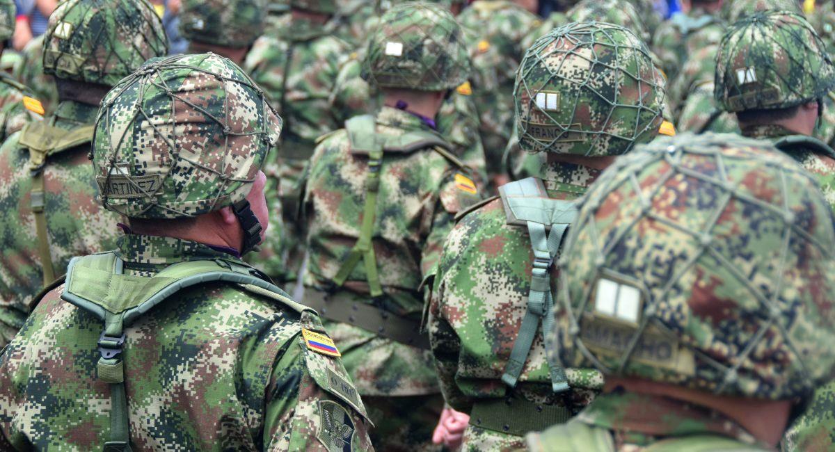 Fuerzas Armadas de Colombia. Foto: Shutterstock James Wagstaff