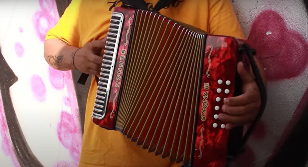 Monterrey cuenta con acordeoneros al mejor estilo del vallenato colombiano. Foto: Youtube