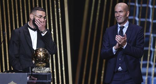 Balón de Oro 2022: Benzema coronado como el mejor jugador del mundo