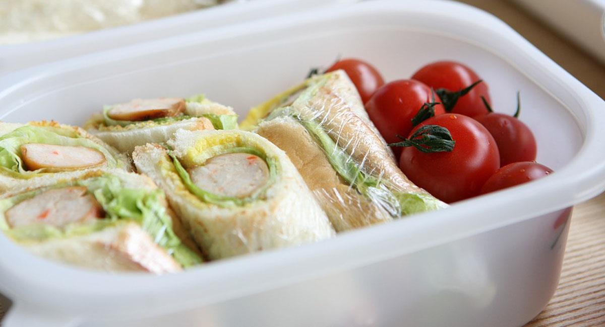 A los estudiantes que llevan sus almuerzos al colegio se les debe permitir calentarlos en sus instalaciones. Foto: Pixabay