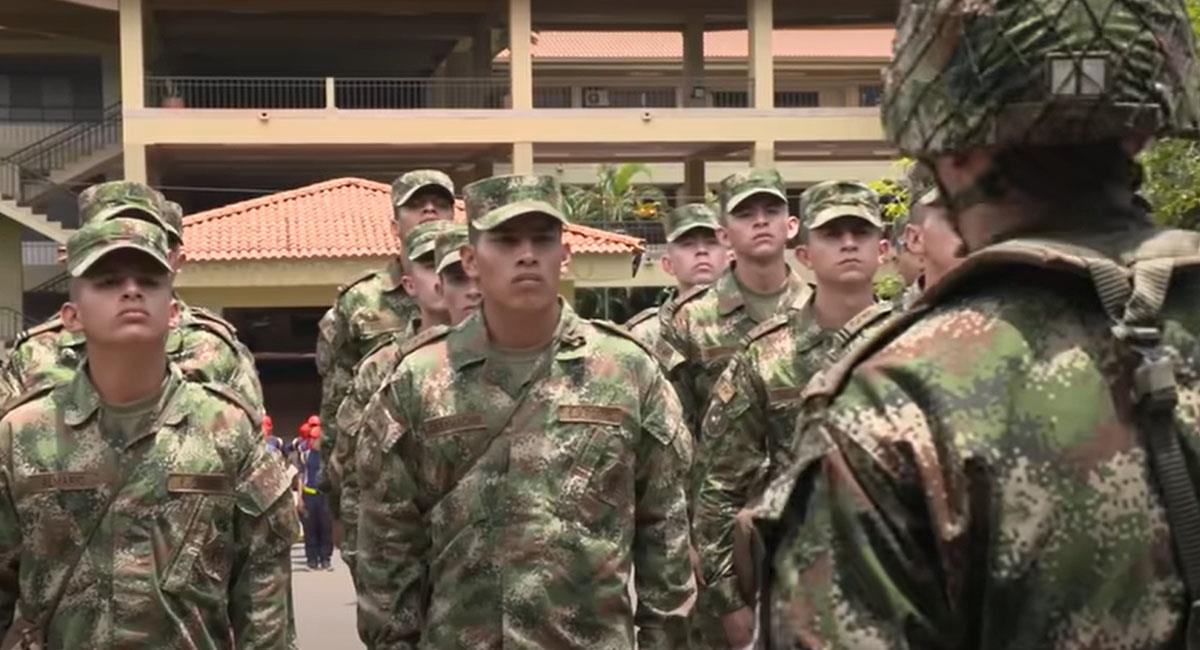 El servicio militar obligatorio en Colombia no logró ser eliminado por el Gobierno de Gustavo Petro. Foto: Youtube