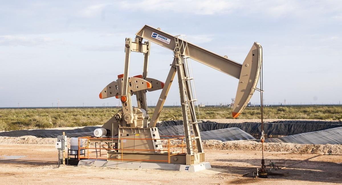 Gobierno reactivaría firma de nuevos contratos para exploración y explotación de petróleo. Foto: Pixabay