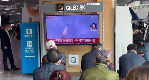 Las dos Coreas disparan misiles a sus respectivas aguas