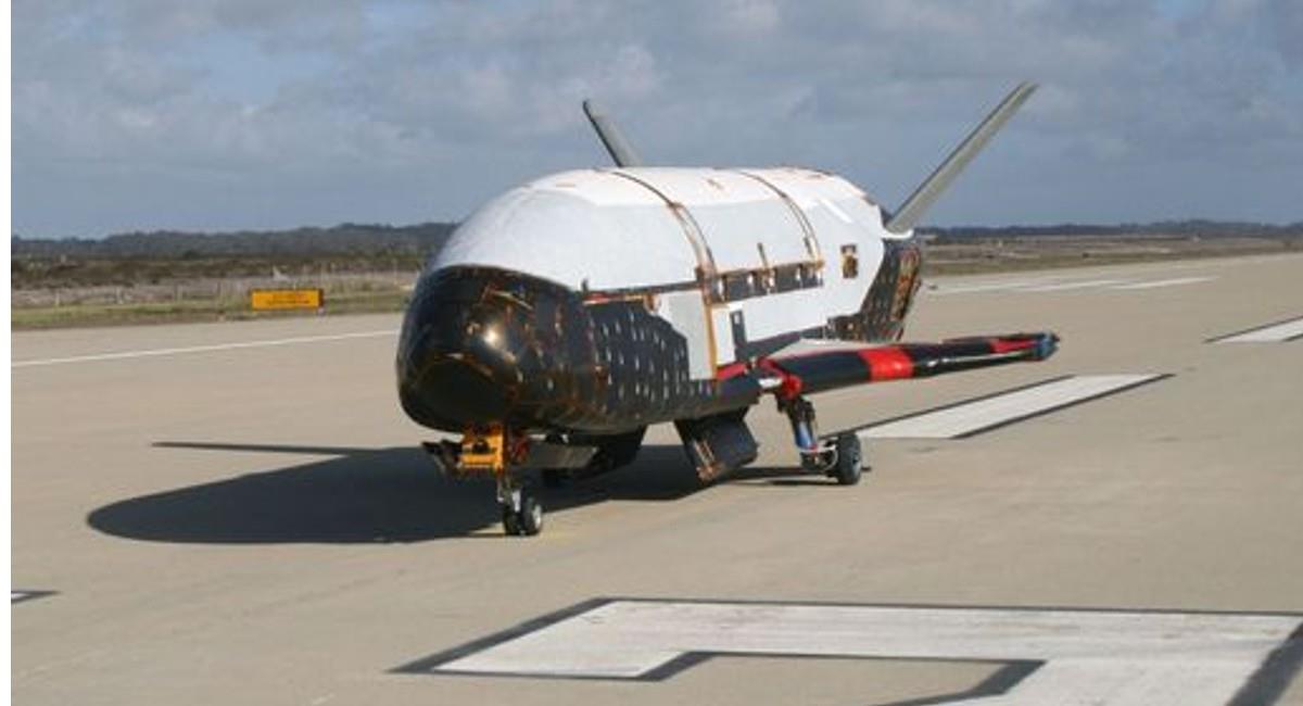 La primera misión fue enviada en 2010 y estuvo 224 días fuera de la Tierra. Foto: Fuerza Aérea de Estados Unidos