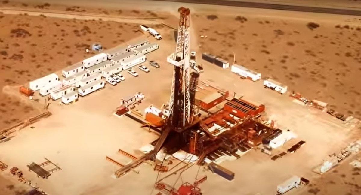 La técnica de explotación petrolera por fracking ha sido rechazada por el presidente Gustavo Petro. Foto: Youtube