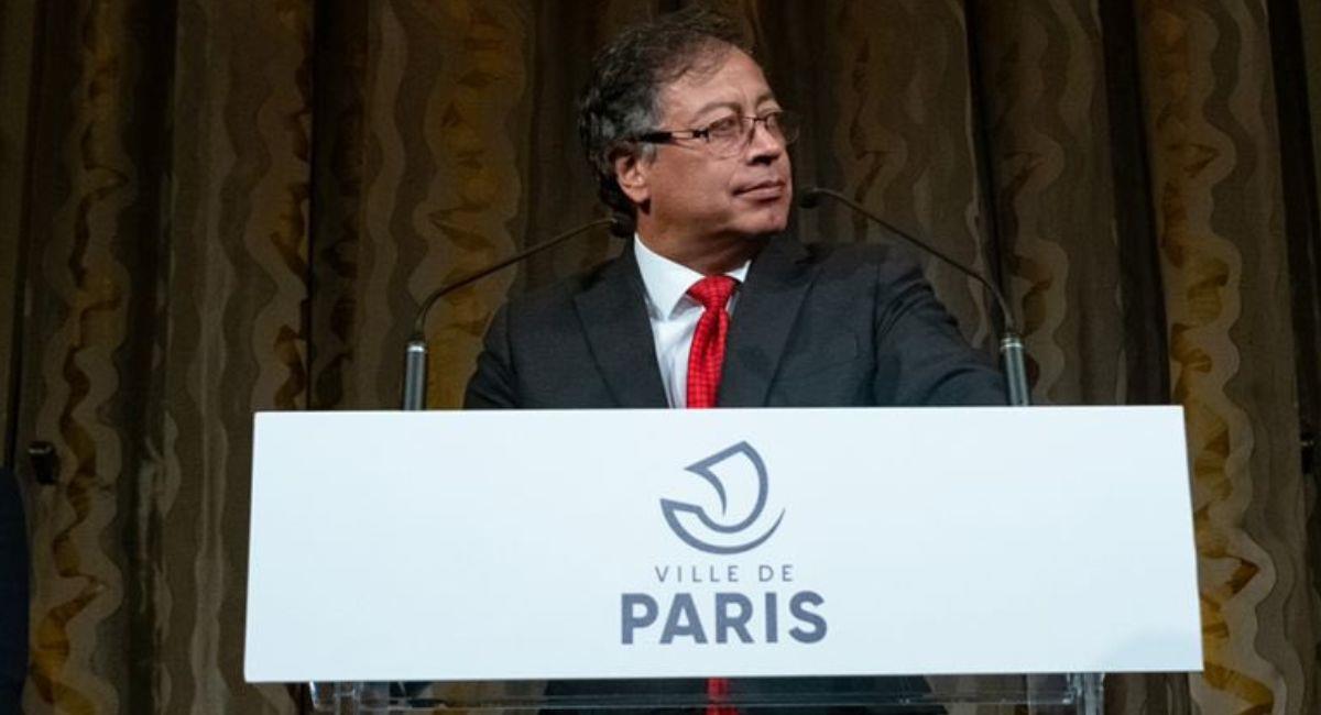 En el marco de su visita a Francia, el Presidente Petro asistió a una recepción ofrecida por la Alcaldía de Paris. Foto: Twitter @infopresidencia