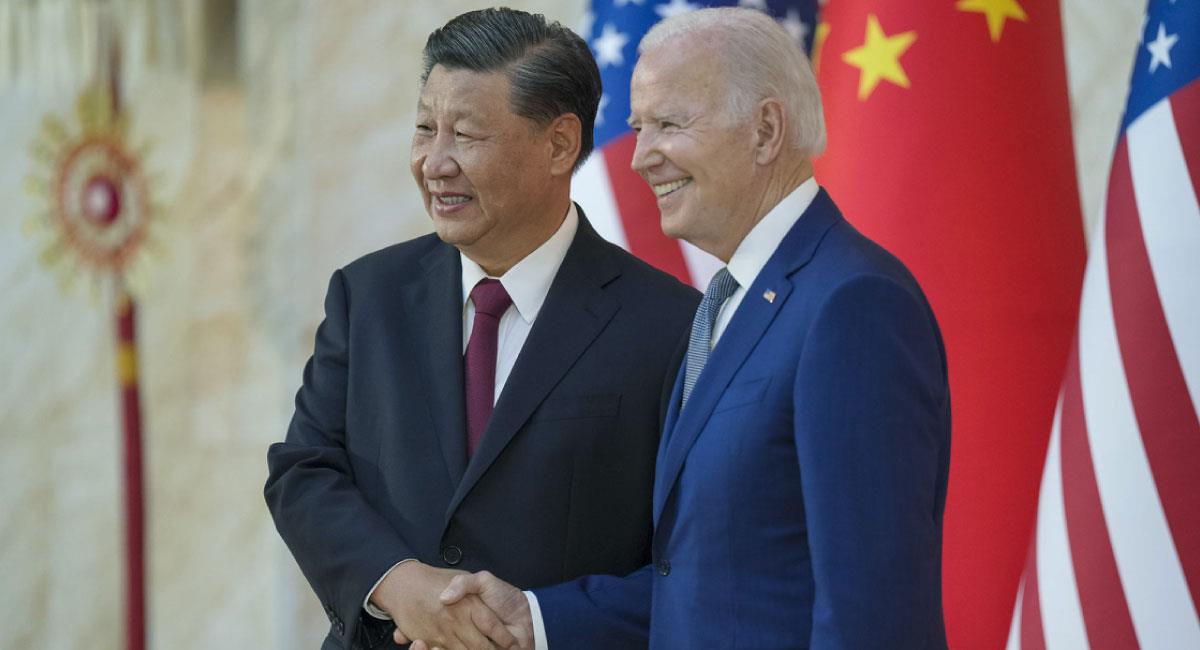 Joe Biden y Xi Jinping se reunieron en Bali. Foto: Twitter @POTUS