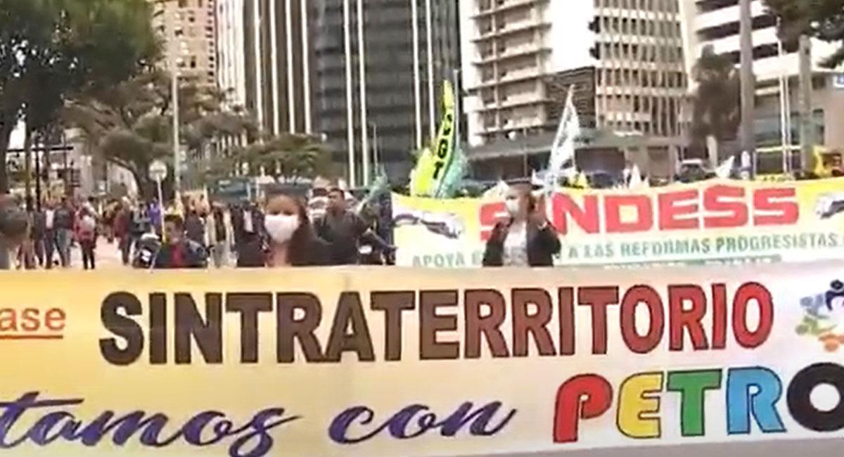 Las marchas en favor de Gustavo Petro se registraron en las 5 principales ciudades del país. Foto: Youtube