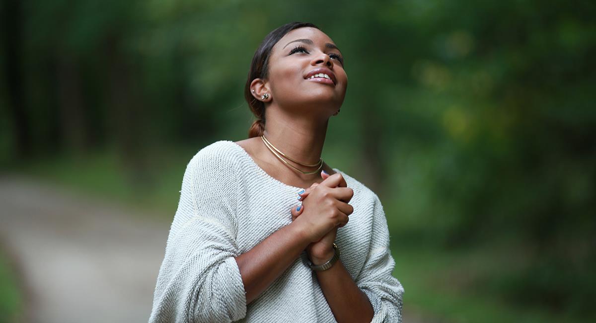 Acción de Gracias: oración para agradecer por todo lo que tienes en tu vida. Foto: Shutterstock