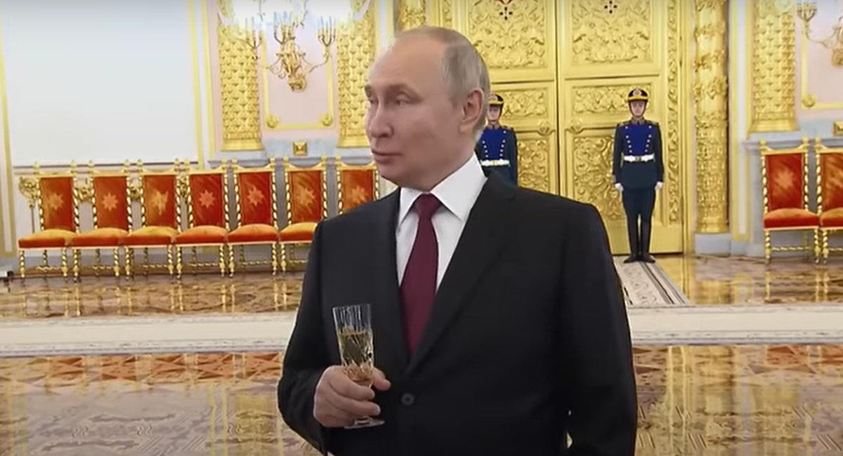 Vladimir Putin afirma no confiar en eventuales negociadores ucranianos. Foto: Youtube