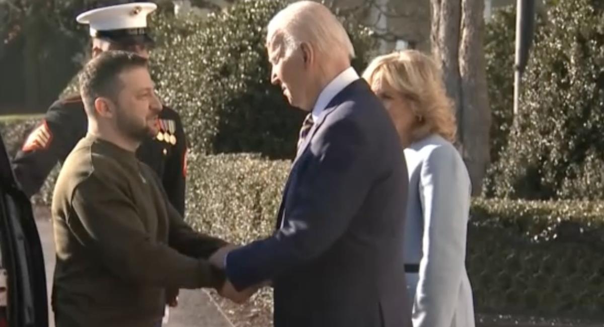 Zelenski llega a la Casa Blanca para reunirse con Biden. Foto: Twitter @OstapYarysh