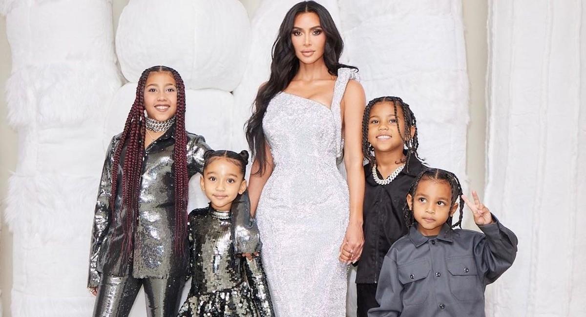 Kim Kardashian junto a sus hijos. Foto: Instagram @kimkardashian