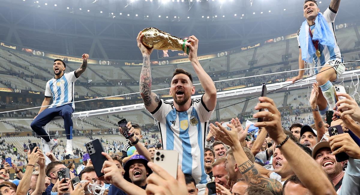 Lionel Messi llevó a Argentina a levantar la Copa del Mundo, por tercera vez. Foto: EFE