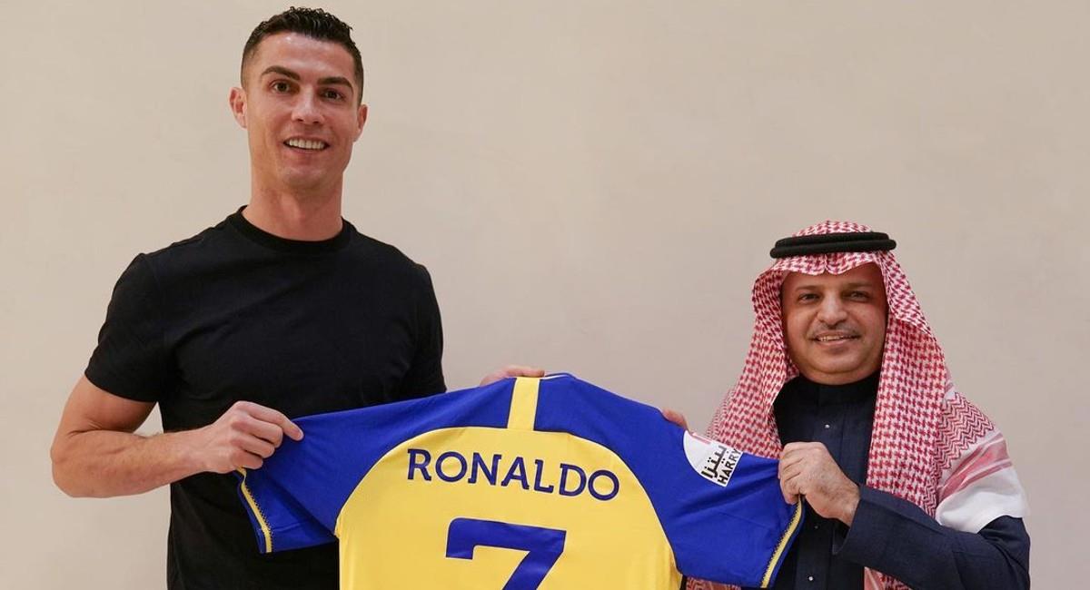 El atacante jugará por dos años en la primera división de arabia. Foto: Instagram @alnassr_fc