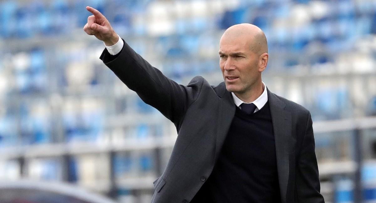 Zinedine Zidane sigue sin contrato y para muchos, el exfutbolista debía ser el nuevo entrenador de la selección francesa de mayores. Foto: EFE Eduardo Candel