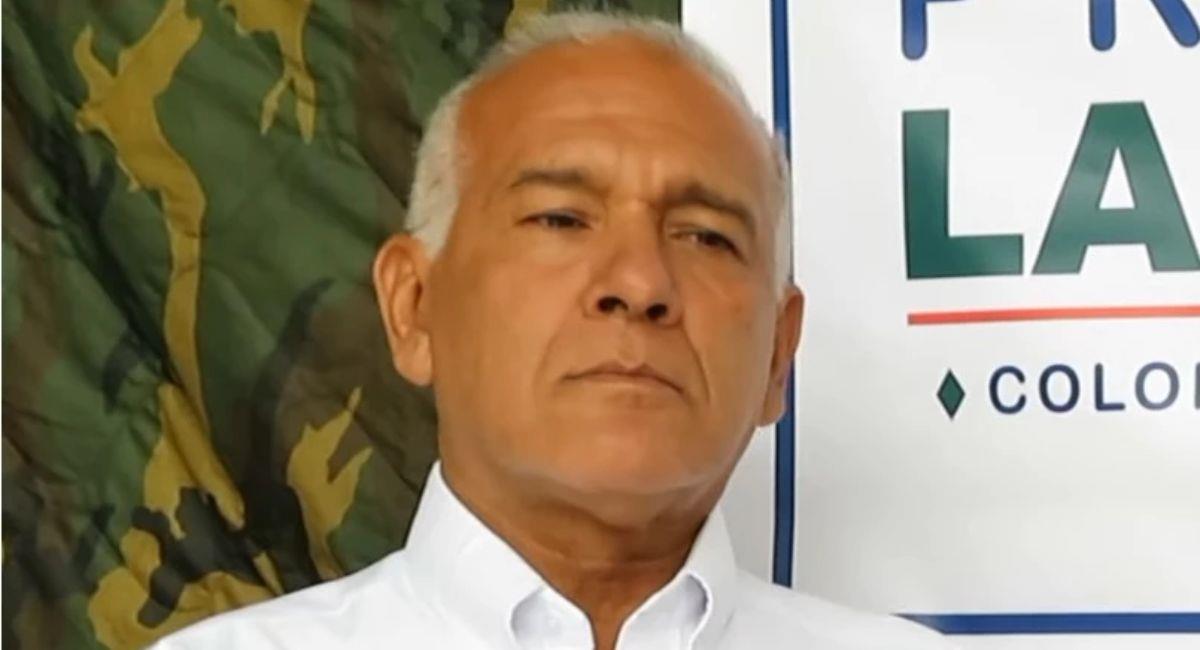 El coronel Publio Hernán Mejía podría ser condenado hasta 20 años de cárcel por 75 falsos positivos. Foto: Youtube Captura de video Primero la patria