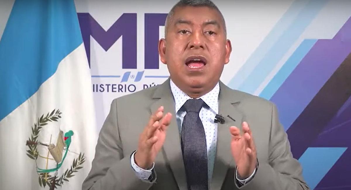 Rafael Curruchiche es el fiscal guatemalteco que acusa a Iván Velásquez de corrupción. Foto: Youtube