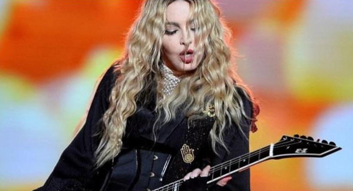 Madonna en concierto. Foto: Instagram @plusmagazine.news