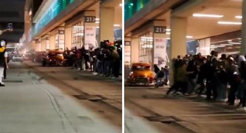 Video: carro embistió a una multitud en Corferias