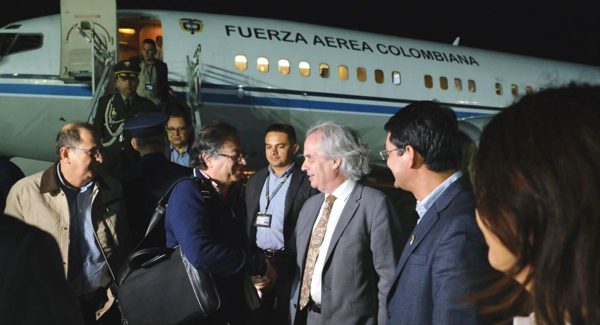 Presidente Gustavo Petro al llegar a Argentina. Foto: Twitter Presidencia de la República