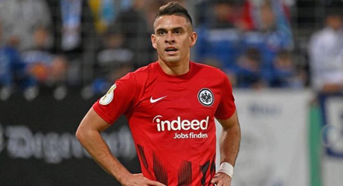 Rafael Santos Borré fue suplente en el partido por la Bundesliga del Frankfurt y Friburgo. Foto: Instagram Rafael Borré