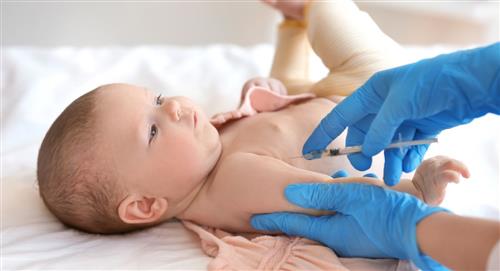 Aprueban vacunación para niños menores de cinco años con Moderna