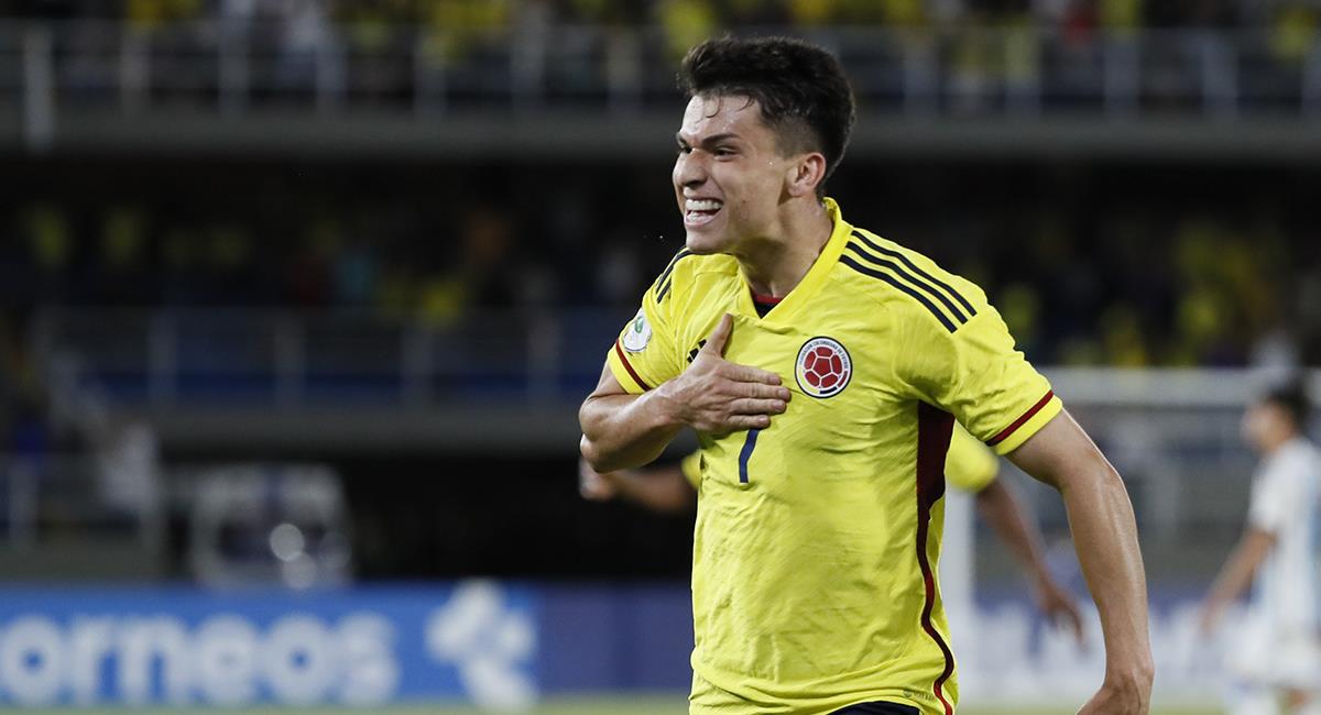 La Selección Colombia clasificó a la siguiente fase del Sudamericano Sub 20 tras vencer a Argentina. Foto: EFE