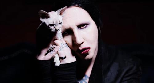 Marilyn Manson es demandado por presunto abuso contra menor en los 90 