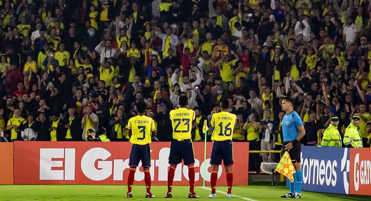 Bogotá ha acompañado a Colombia a lo largo del hexagonal final. Foto: Facebook FCF