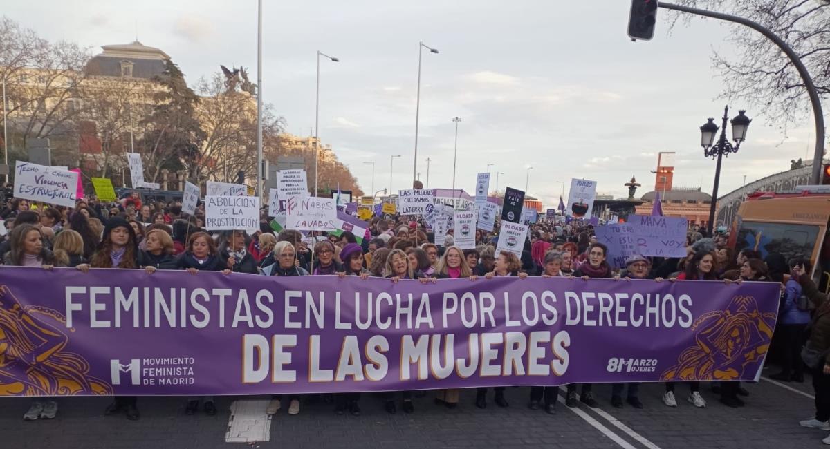 Día Internacional de la Mujer: así se vive en Madrid, España. Foto: Twitter @MovFemMad