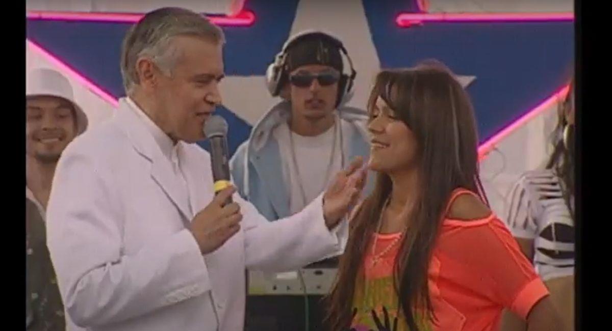 Karol G en El show de las estrellas. Foto: Youtube Jorge Barón Televisión