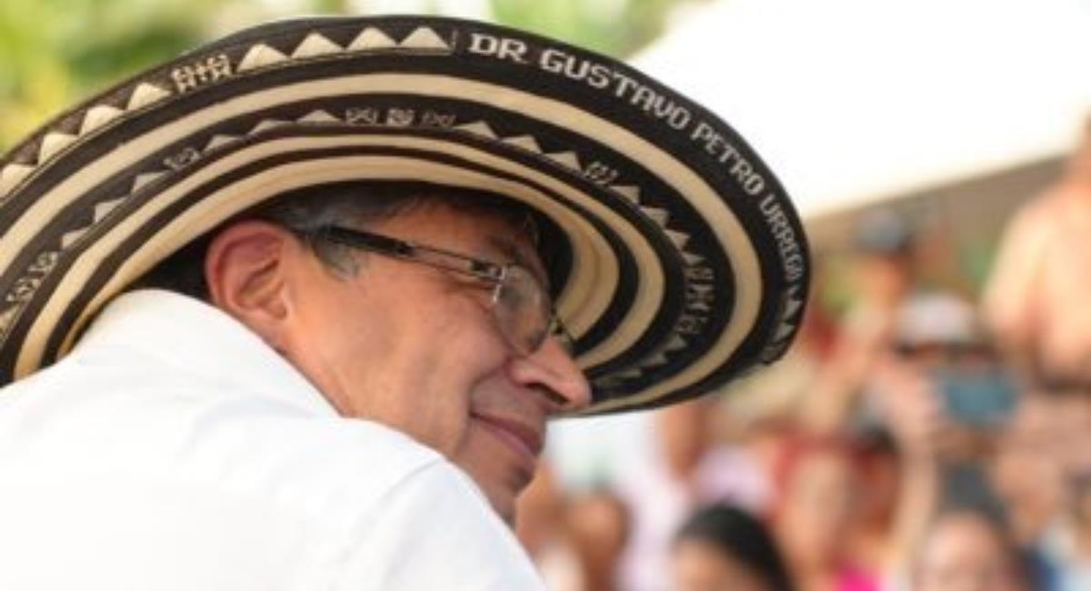 Gustavo Petro solicita a los fondos privados de pensiones traer el ahorro a Colombia. Foto: Twitter @petrogustavo