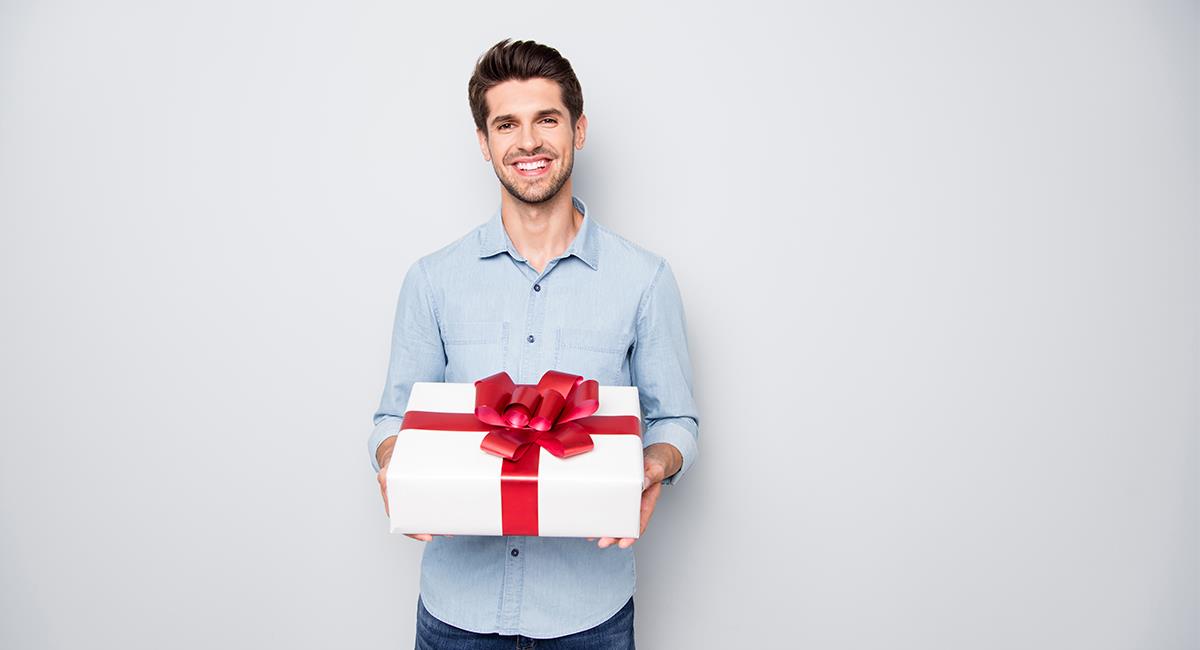 Día del hombre: 6 ideas de regalo para sorprender a un chico en esta fecha. Foto: Shutterstock