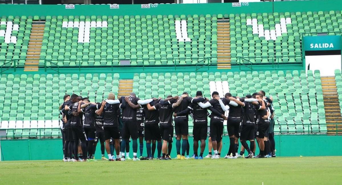 El 'súper depor' jugará contra la escuadra nariñense en el estadio Departamental Libertad. Foto: Instagram @deportivocalioficial