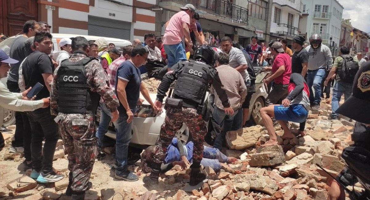 Asciende a 446 la cifra de heridos por sismo en Ecuador. Foto: Twitter @cfariasvega
