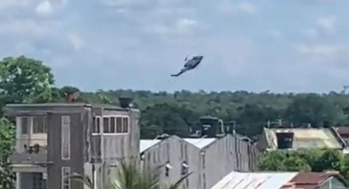 Captura de pantalla. Helicóptero del Ejército cae en Quibdó. Foto: Twitter