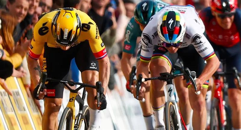 Roglic ganó la etapa 1 de la Vuelta a Cataluña. Así les fue a los colombianos