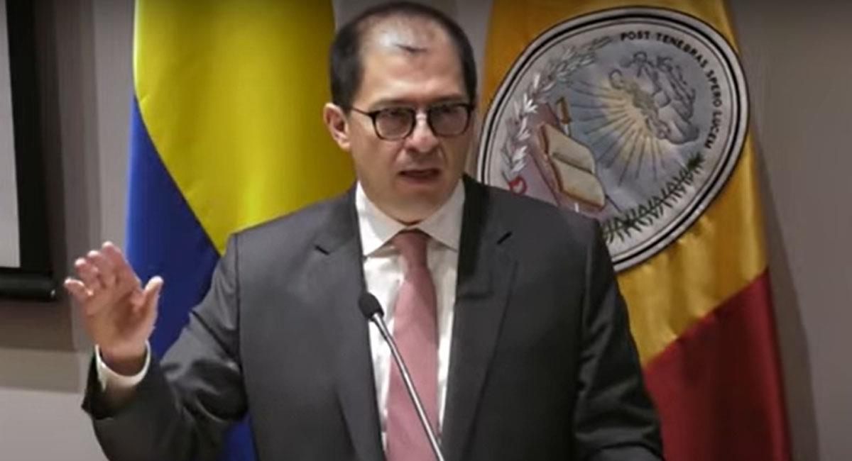 El fiscal general Francisco Barbosa ha sido crítico con los proyectos del presidente Gustavo Petro. Foto: Youtube