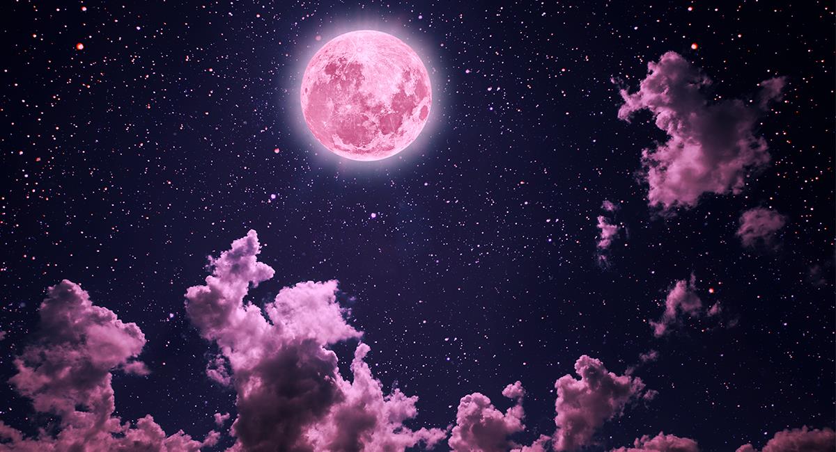 Luna rosa de abril: poderoso ritual para que llegue el amor de tu vida. Foto: Shutterstock