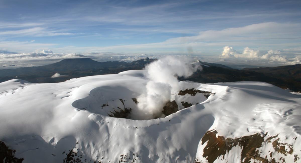 Diez territorios declaran en calamidad pública por Nevado del Ruiz. Foto: Servicio Geológico Colombiano