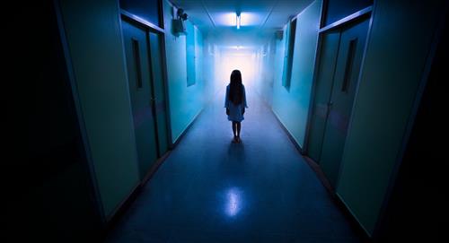 Niño fantasma asusta a las empleadas de un motel en Bogotá