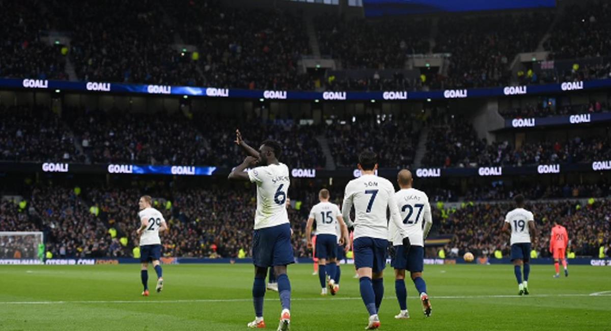 Tottenham y el United se midieron este jueves por la fecha 33 de la Premier League. Foto: Instagram Davinson Sánchez