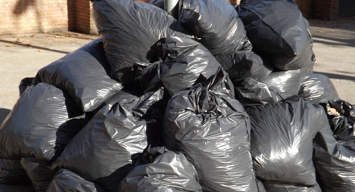 Las basuras podrían ser incineradas de acuerdo con un polémico artículo en el PND. Foto: Pixabay