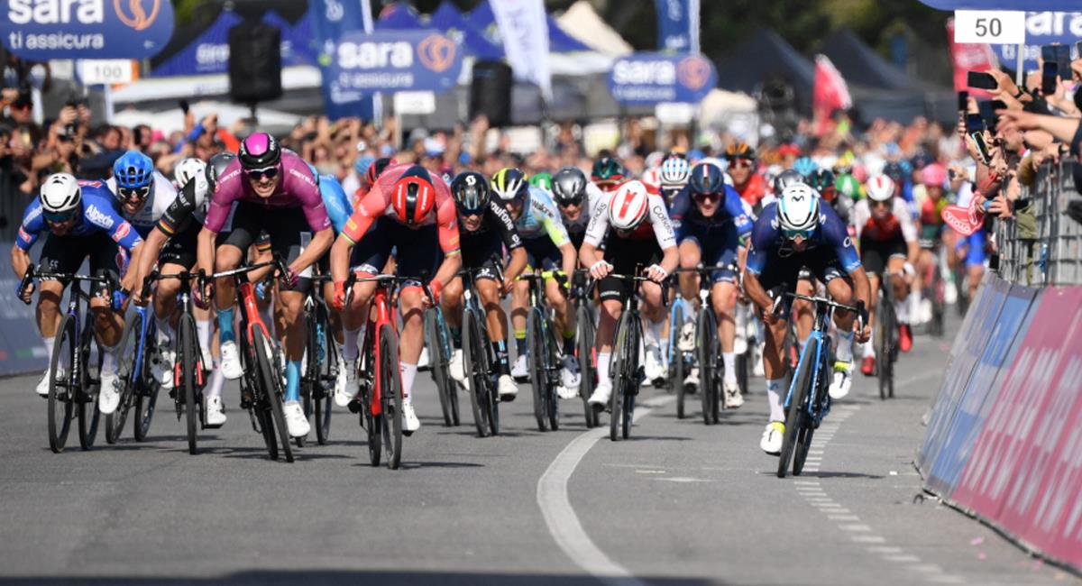 Fernando Gaviria gran protagonista en la etapa 6 del Giro de Italia 2023. Foto: Twitter Giro de Italia