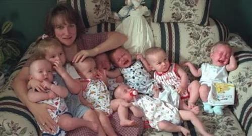 Mujer dio a luz a siete hijos en tiempo récord