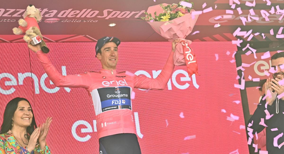 Bruno Almirail es el líder del Giro de Italia. Foto: Twitter @GroupamaFDJ